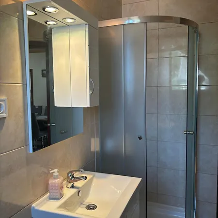 Apartament Otto Vendeghaz